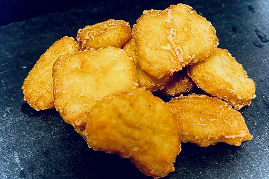12 Hähnchennuggets mit BBQ Soße